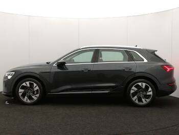 Used Audi Q8 2023 for sale - 79816148: Photo