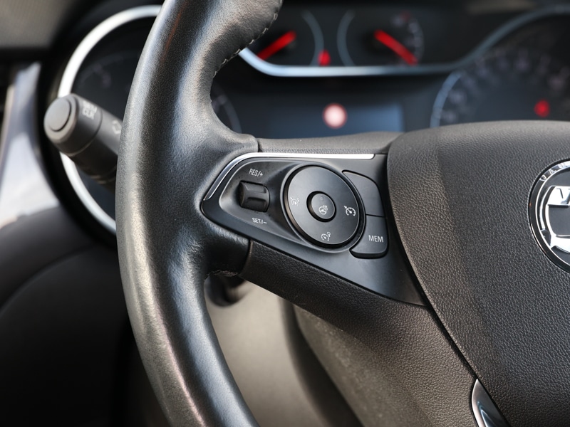 Used Vauxhall Crossland 2021 for sale - 77955396: Photo 9