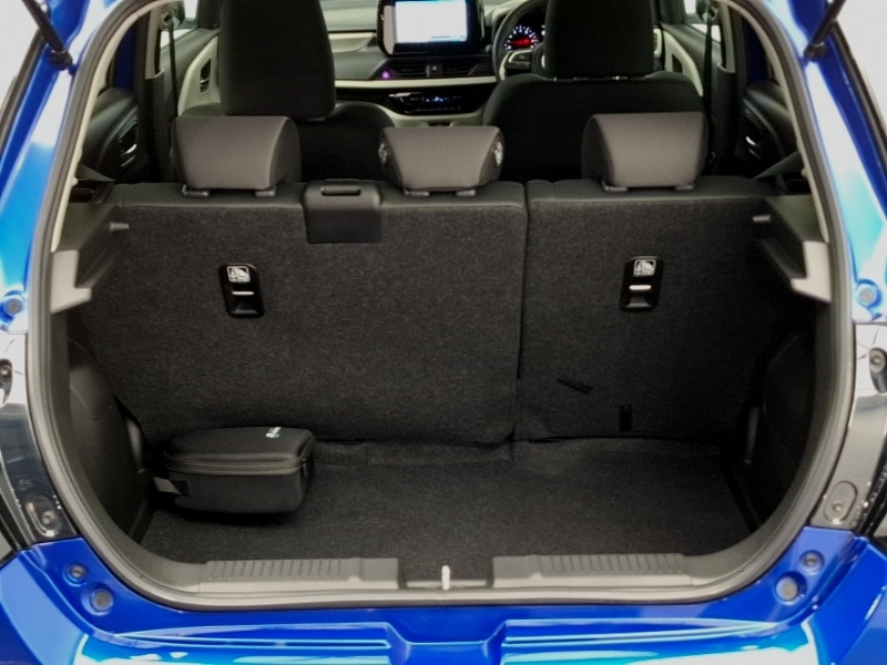 Used Suzuki Swift 2024 for sale - 76392689: Photo 8