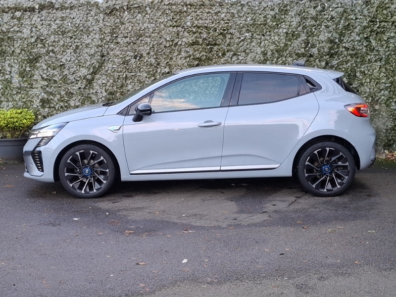 Used Renault Clio 2024 for sale - 76894106: Photo 4