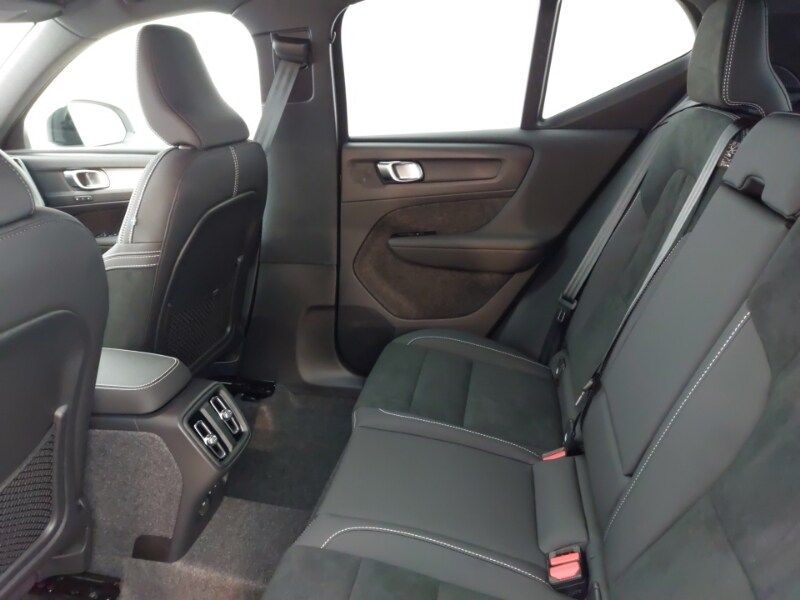 Used Volvo XC40 2025 for sale - 77645446: Photo 6