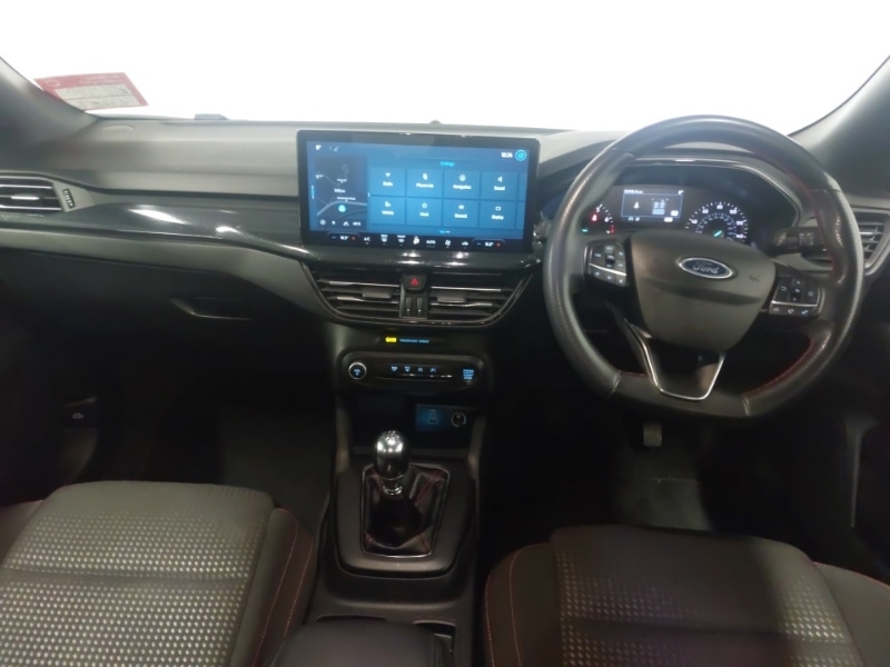 Used Ford Focus 2023 for sale - 77948386: Photo 2