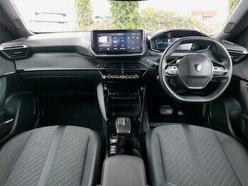 Used Peugeot 2008 2024 for sale - 78203503: Photo