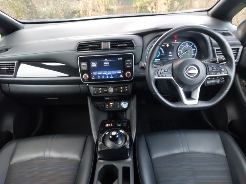 Used Nissan Leaf 2022 for sale - 76764679: Photo 2