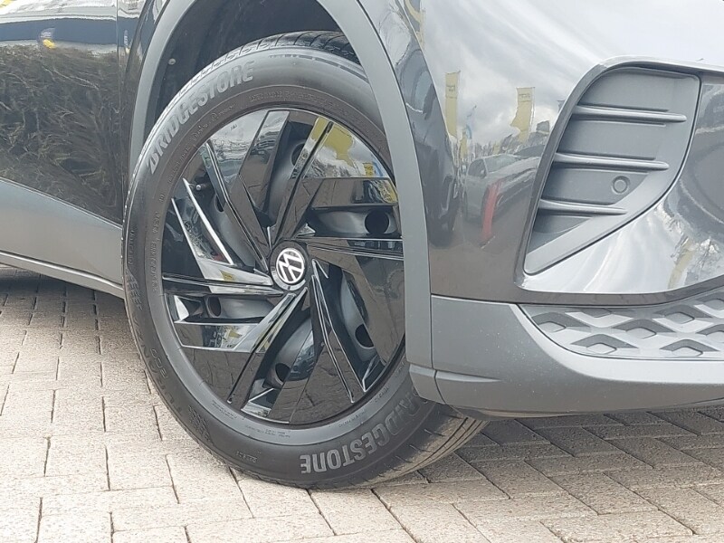 Used Volkswagen ID.4 2022 for sale - 78156240: Photo 9