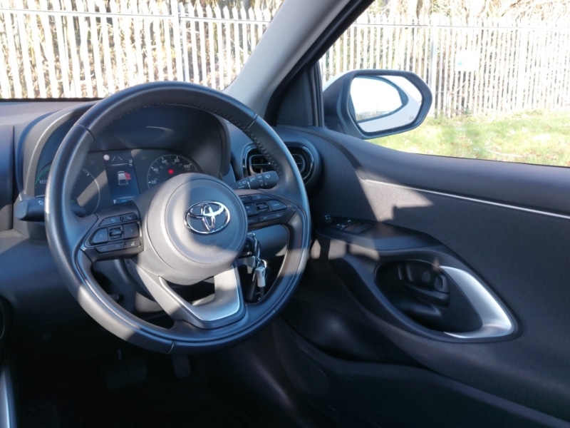 Used Toyota Yaris 2022 for sale - 77664825: Photo 10