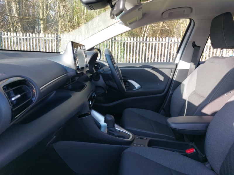 Used Toyota Yaris 2022 for sale - 77664825: Photo 5