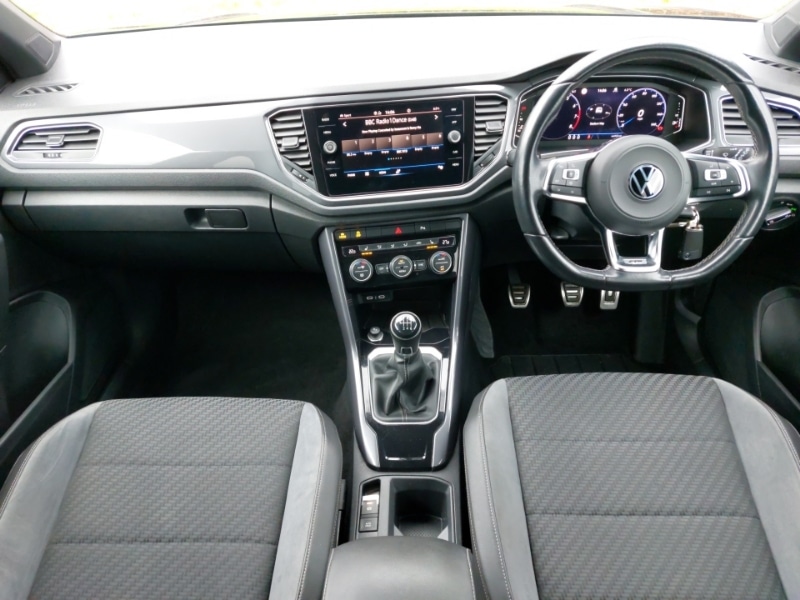 Used Volkswagen T-Roc 2021 for sale - 77467349: Photo 2