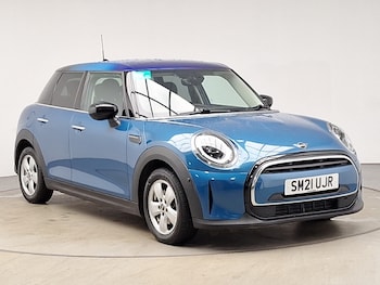 2021 - 1.5 Cooper Classic 5dr Auto