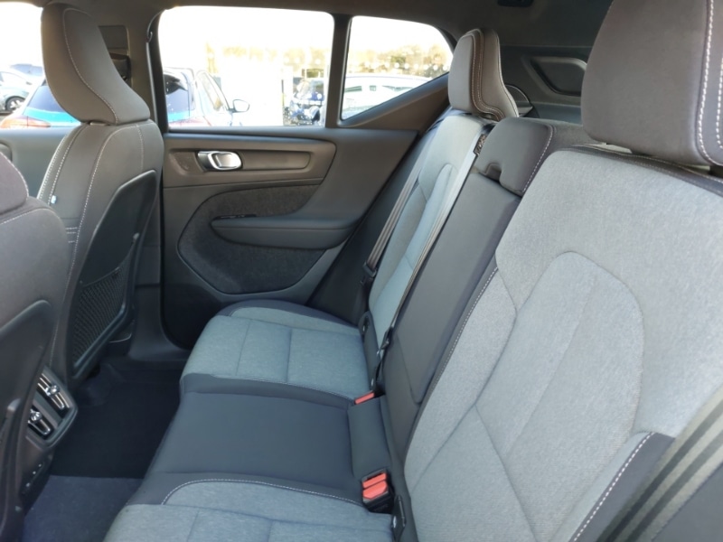 Used Volvo XC40 2023 for sale - 77266258: Photo 6