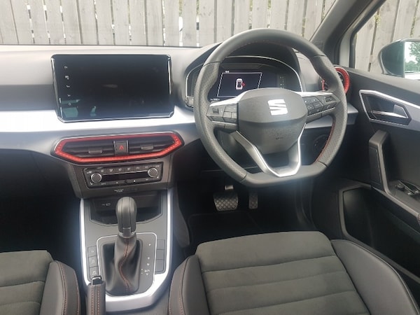 Used SEAT Arona 2024 for sale - 76325120: Photo 2