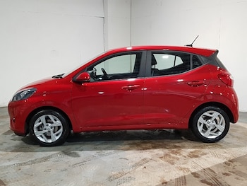 Used Hyundai i10 2022 for sale - 77119393: Photo