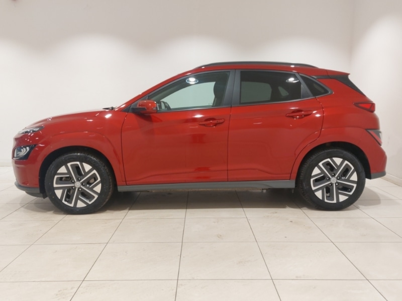 Used Hyundai KONA 2021 for sale - 76721319: Photo 4