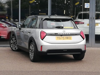 Used MINI Cooper 2025 for sale - 78803381: Photo
