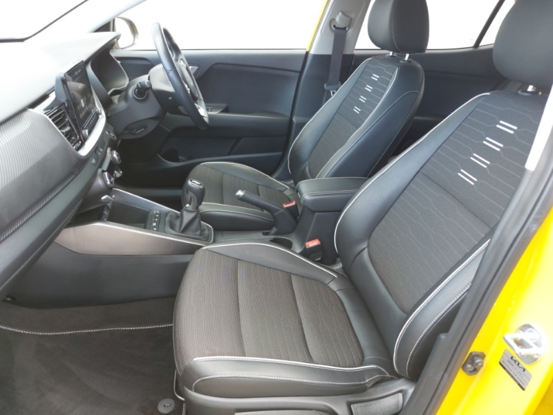 Used Kia Stonic 2023 for sale - 77838199: Photo 5