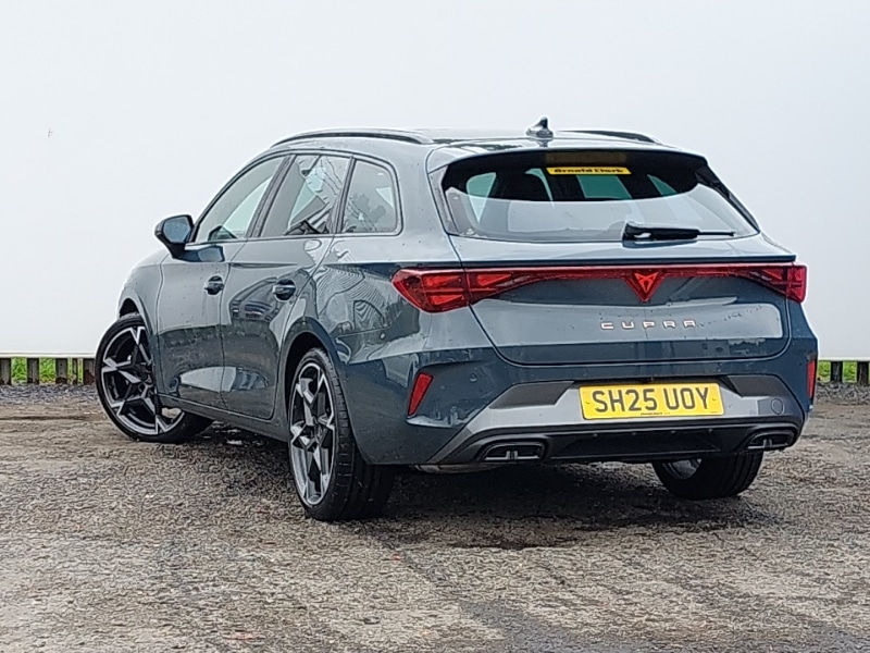 Used Cupra Leon 2025 for sale - 76606617: Photo 3