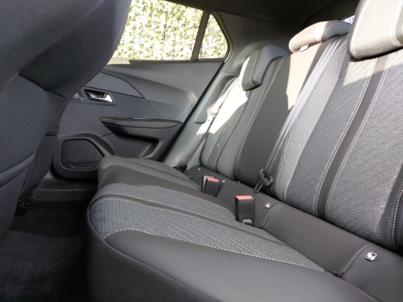 Used Peugeot 2008 2023 for sale - 77325572: Photo 6