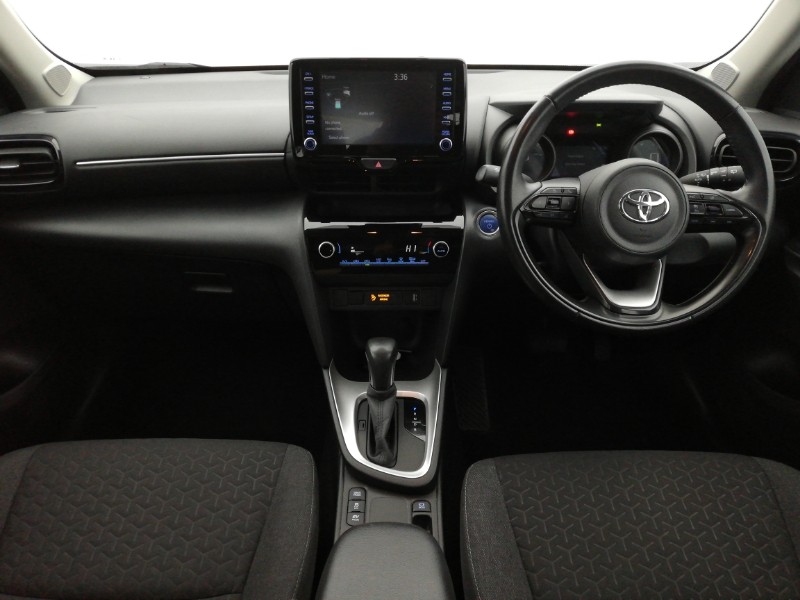 Used Toyota Yaris Cross 2022 for sale - 77343472: Photo 2