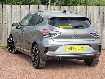 Used Renault Clio 2025 for sale - 79126201: Photo