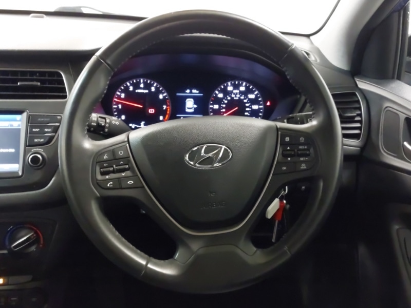 Used Hyundai i20 2020 for sale - 77876440: Photo 10