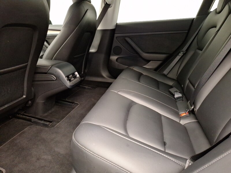 Used Tesla Model 3 2023 for sale - 76894031: Photo 6