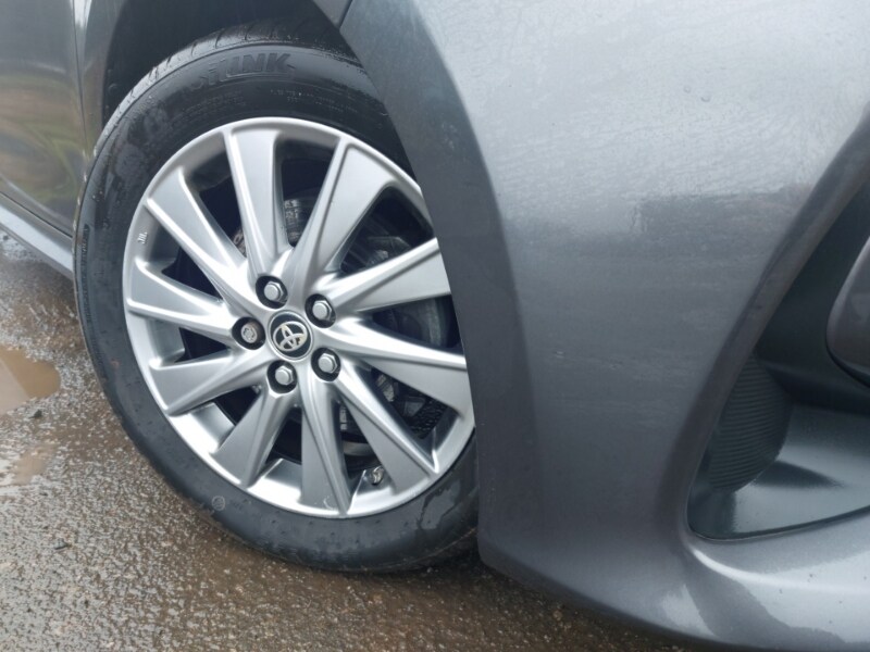 Used Toyota Yaris 2022 for sale - 77731995: Photo 9