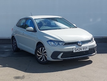 Used Volkswagen Polo 2024 for sale - 78439095: Photo