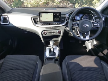 Used Kia Ceed 2021 for sale - 76695660: Photo