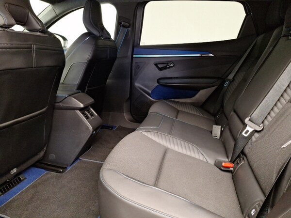 Used Renault Scenic E-Tech 2024 for sale - 76144663: Photo 6