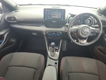 Used Toyota Yaris 2023 for sale - 79492465: Photo