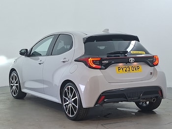 Used Toyota Yaris 2023 for sale - 79492465: Photo