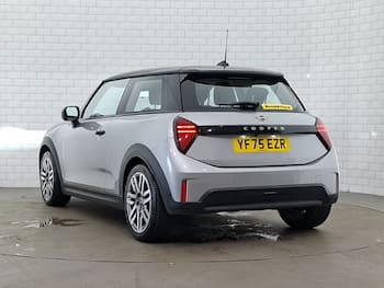 Used MINI Cooper 2025 for sale - 79685824: Photo