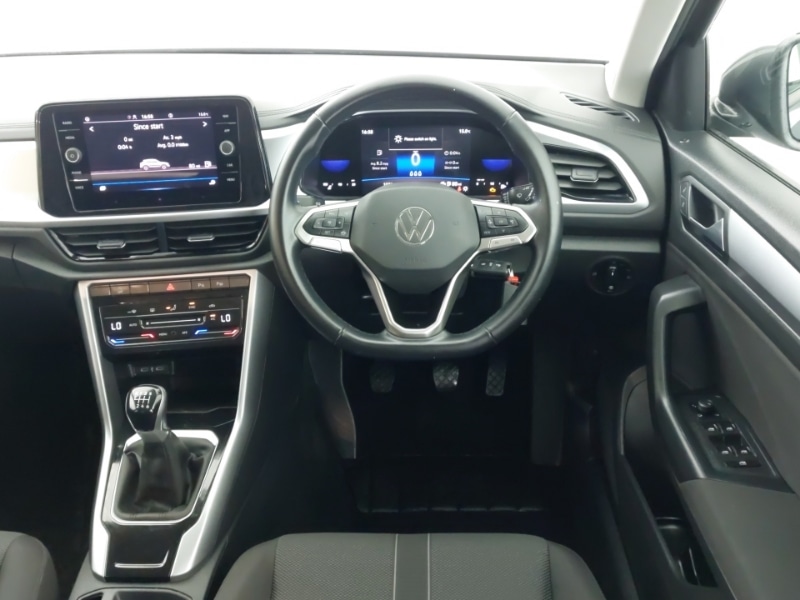 Used Volkswagen T-Roc 2023 for sale - 76456468: Photo 7