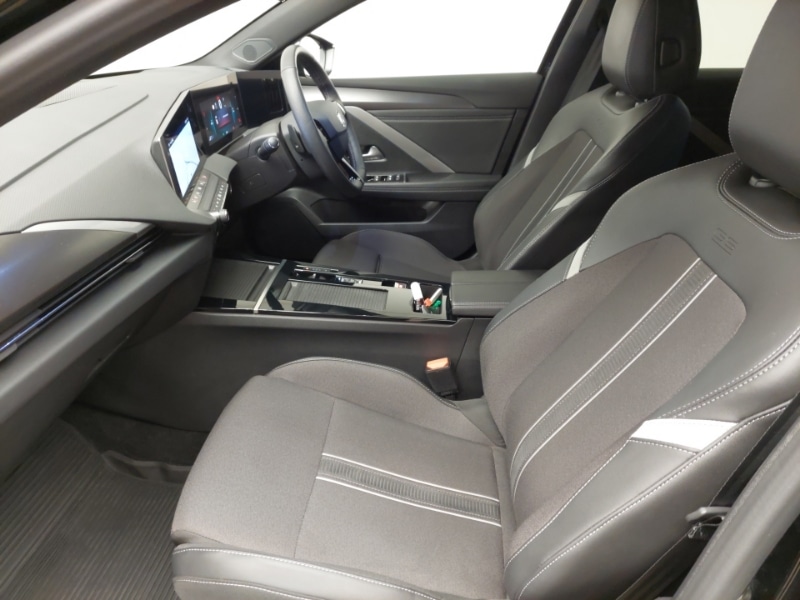 Used Vauxhall Astra 2025 for sale - 76925723: Photo 5