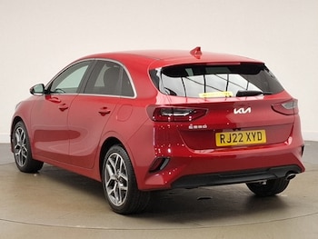 Used Kia Ceed 2022 for sale - 79355981: Photo