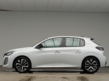 Used Peugeot 208 2025 for sale - 78146666: Photo