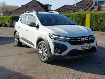 Used Dacia Sandero Stepway 2023 for sale - 78392017: Photo