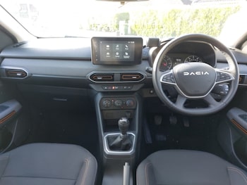 Used Dacia Sandero Stepway 2023 for sale - 78392017: Photo