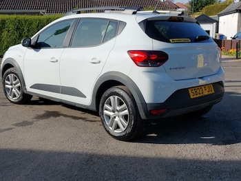 Used Dacia Sandero Stepway 2023 for sale - 78392017: Photo