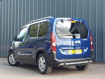 Used Peugeot Rifter 2020 for sale - 78477800: Photo