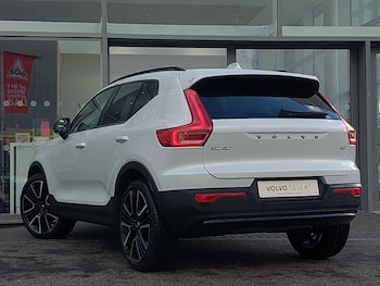 Used Volvo XC40 2025 for sale - 77577139: Photo