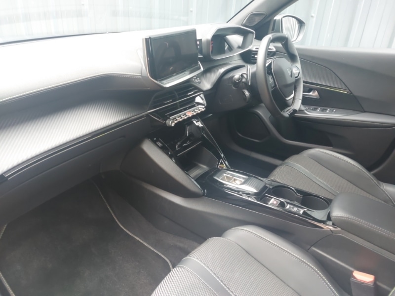 Used Peugeot 2008 2024 for sale - 76942073: Photo 5