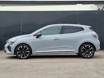 Used Renault Clio 2025 for sale - 79126127: Photo