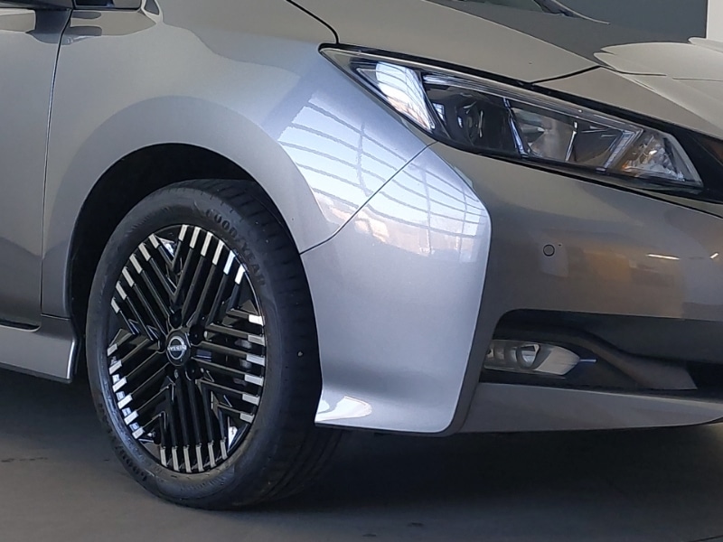 Used Nissan Leaf 2022 for sale - 77012840: Photo 9