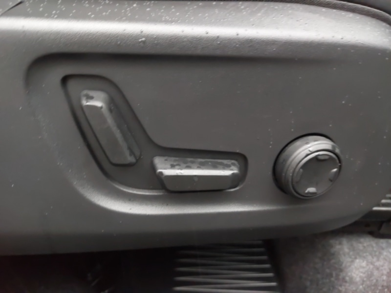 Used Volvo XC40 2025 for sale - 77518887: Photo 12