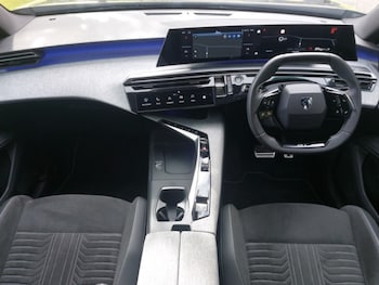 Used Peugeot 3008 2024 for sale - 76786117: Photo