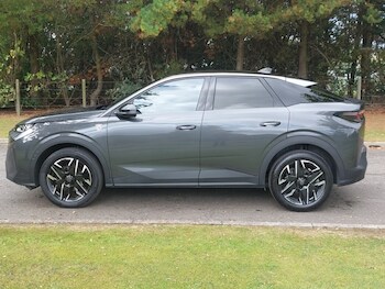 Used Peugeot 3008 2024 for sale - 76786117: Photo