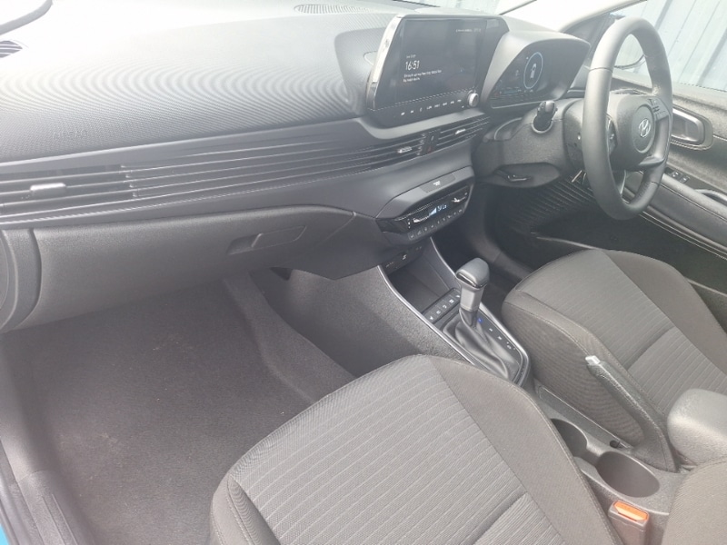 Used Hyundai i20 2023 for sale - 76885937: Photo 5