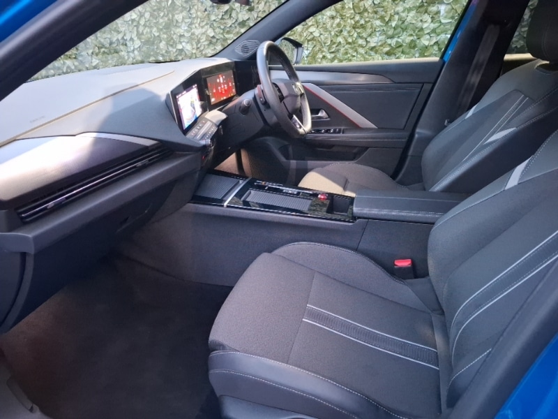 Used Vauxhall Astra 2024 for sale - 76921134: Photo 5