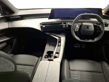 Used Peugeot 5008 2025 for sale - 76833910: Photo